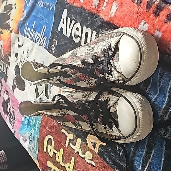 Vintage Converse Chuck Taylor  Shoes Sneakers Men's 5 - Picture 2 of 7